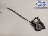 Loading door lock