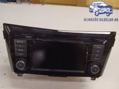 Radio / CD-Player / DVD-Player / Navigation