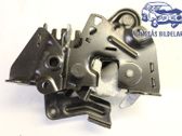 Engine bonnet/hood lock/catch
