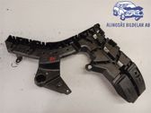 Rear bumper mounting bracket
