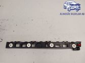 Rear bumper mounting bracket