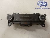Radio / CD-Player / DVD-Player / Navigation
