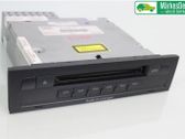 Radija/ CD/DVD grotuvas/ navigacija