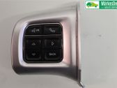 Steering wheel buttons/switches
