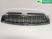 Grille inférieure de pare-chocs avant