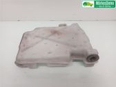 Windshield washer fluid reservoir/tank