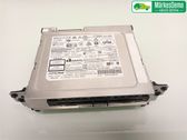 Radio / CD-Player / DVD-Player / Navigation