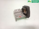 Front bumper mounting bracket