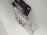 Engine bonnet/hood hinges