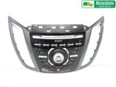 Radio / CD-Player / DVD-Player / Navigation