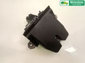 Tailgate/trunk/boot lock/catch/latch