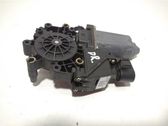 Motor del regulador de la ventanilla de la puerta delantera