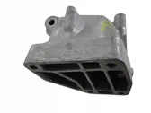 Engine mounting bracket