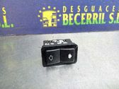 Interrupteur commade lève-vitre
