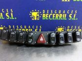 Botón interruptor de luz de peligro