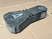Engine mount bracket
