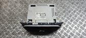 Radio/CD/DVD/GPS-pääyksikkö