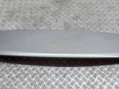 Tailgate/trunk spoiler