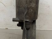 Oil filter mounting bracket