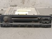 Radio / CD-Player / DVD-Player / Navigation