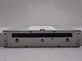 Radio / CD-Player / DVD-Player / Navigation