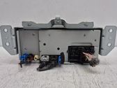 Radio / CD-Player / DVD-Player / Navigation