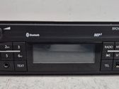 Radio/CD/DVD/GPS head unit