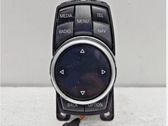 Head unit multimedia control