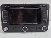 Radio/CD/DVD/GPS head unit