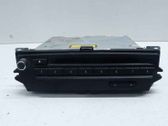 Radio / CD-Player / DVD-Player / Navigation
