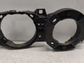 Headlight/headlamp mounting bracket