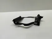 Headlight/headlamp mounting bracket