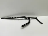 Windshield/front glass wiper blade