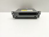 Radio / CD-Player / DVD-Player / Navigation