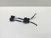 Windshield washer spray nozzle