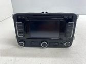 Radio / CD-Player / DVD-Player / Navigation
