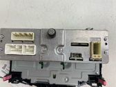 Radio / CD-Player / DVD-Player / Navigation