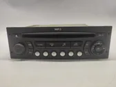 Radio/CD/DVD/GPS-pääyksikkö