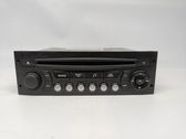 Radio / CD-Player / DVD-Player / Navigation