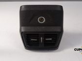 Rear air vent grill