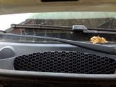 Front wiper blade arm