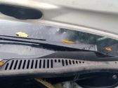 Front wiper blade arm