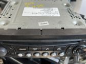 Radio / CD-Player / DVD-Player / Navigation