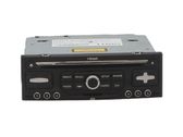Radio / CD-Player / DVD-Player / Navigation