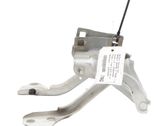 Engine bonnet/hood hinges