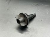 Radiator mount bracket