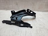 Fender mounting bracket