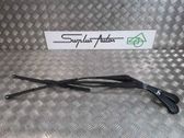 Windshield/front glass wiper blade