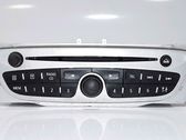 Radio / CD-Player / DVD-Player / Navigation