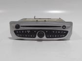 Radio / CD-Player / DVD-Player / Navigation